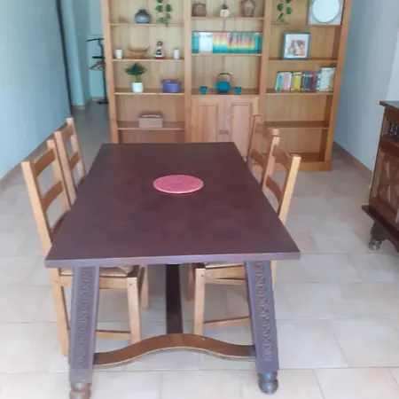 Oda ve Kahvaltı La Tonnelle